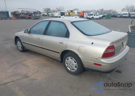 1995 Honda Accord Lx z USA, uszkodzony, nr VIN JHMCD5634SC064431